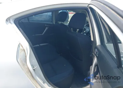 2010 Mazda Mazda3 S Sport из США, поврежденный, VIN JM1BL1S66A1340420